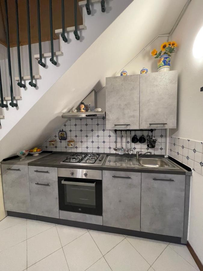 La Brezza Viareggina A 500 Mt Dal Mare, Dal Carnevale E Dagli Stabilimenti Balneari Apartment Viareggio Ngoại thất bức ảnh