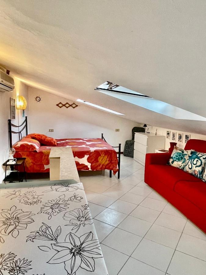 La Brezza Viareggina A 500 Mt Dal Mare, Dal Carnevale E Dagli Stabilimenti Balneari Apartment Viareggio Ngoại thất bức ảnh
