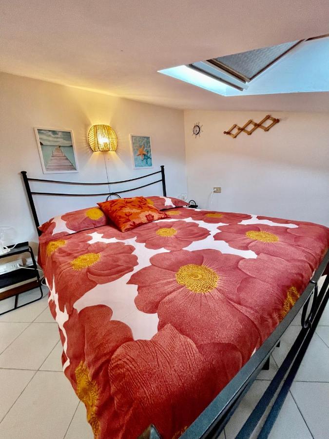 La Brezza Viareggina A 500 Mt Dal Mare, Dal Carnevale E Dagli Stabilimenti Balneari Apartment Viareggio Ngoại thất bức ảnh